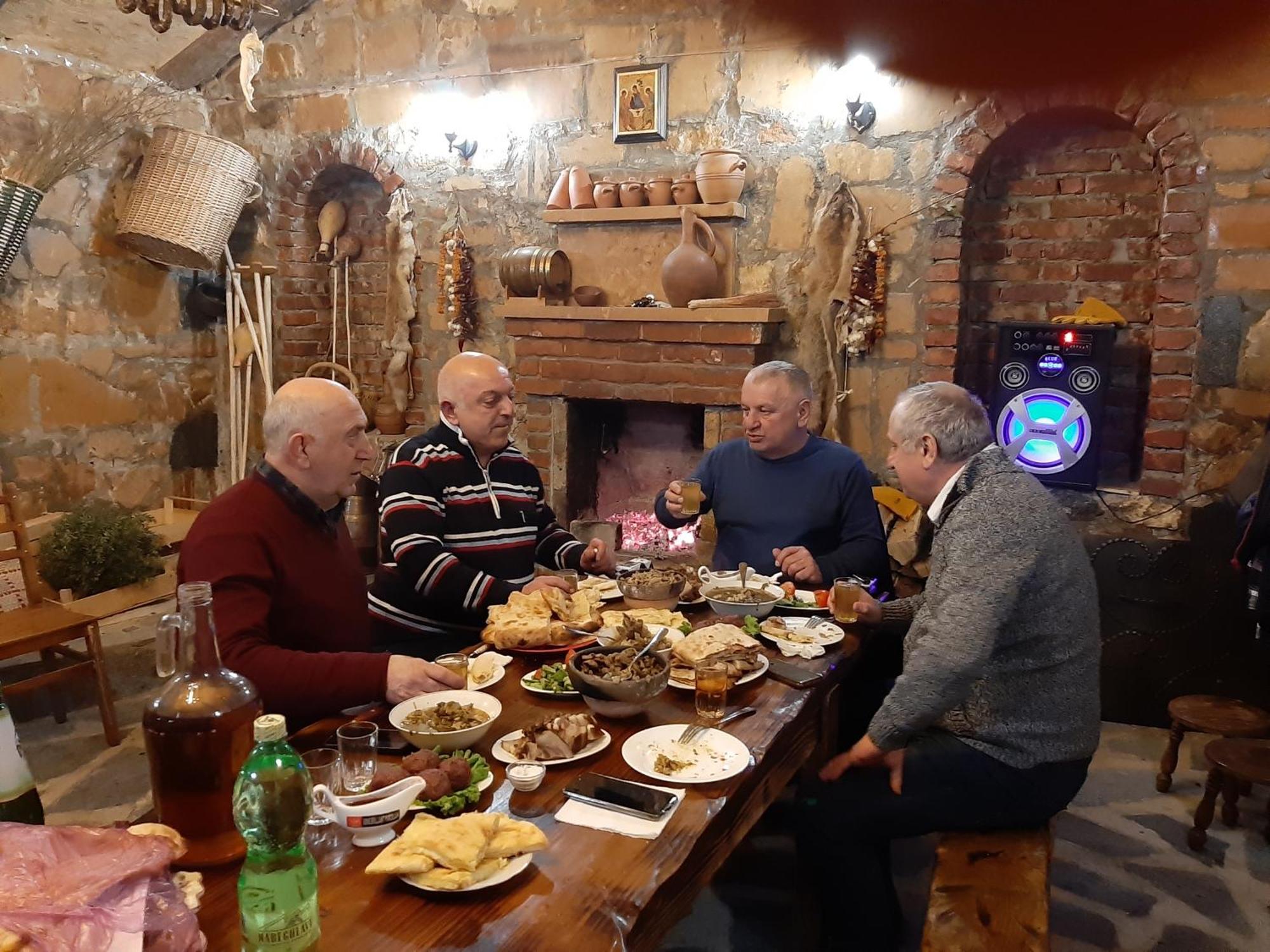 Guest House Godogani Kültér fotó