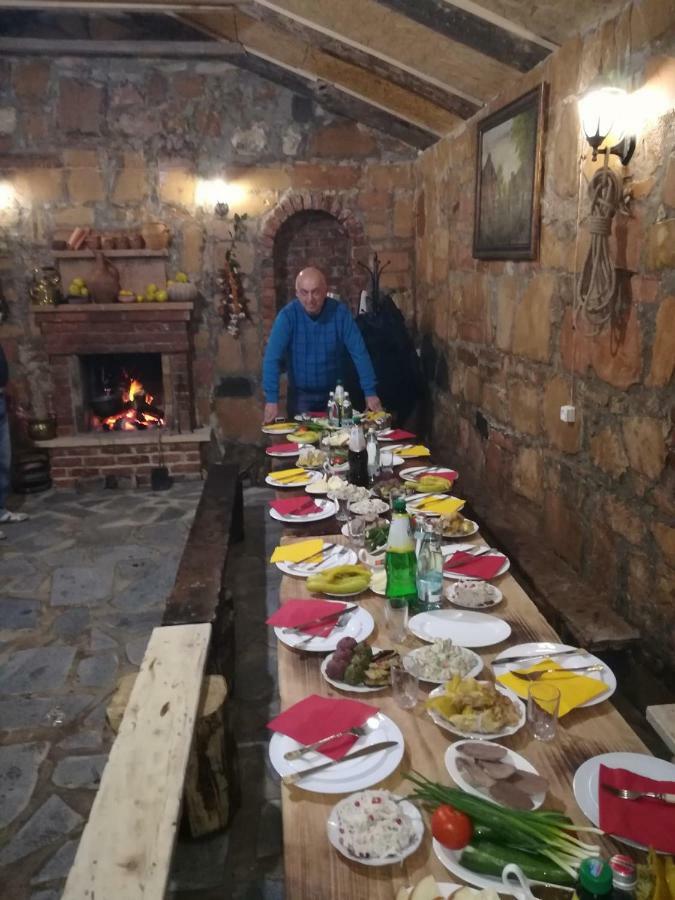 Guest House Godogani Kültér fotó